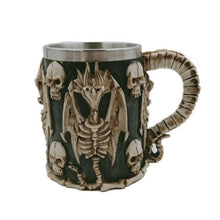 Load image into Gallery viewer, Skull Mug
